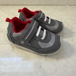 Stride Rite Jamie Boys 6M New Without Tags
